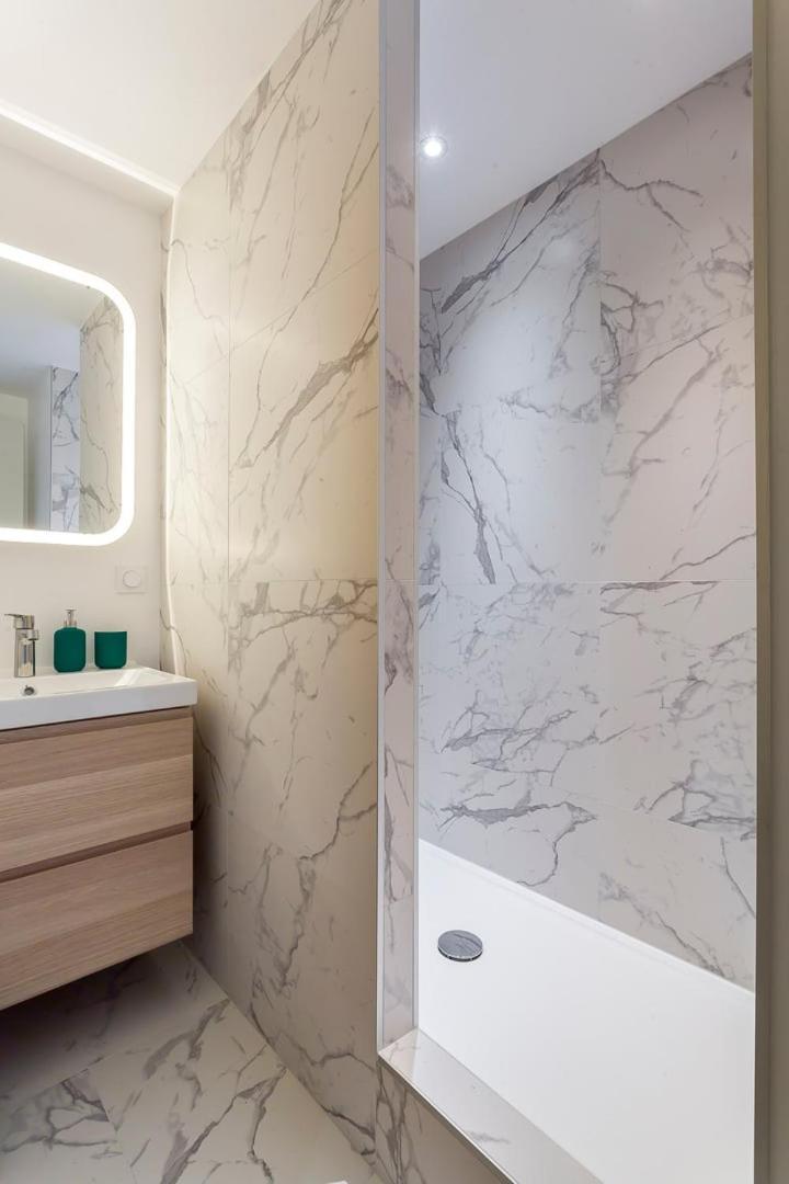 Arbre Sec - T2 - Meuble Tres Calme Apartment Lyon Luaran gambar